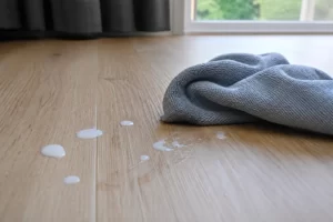 Чем отмыть акриловую краску: свежую и засохшую