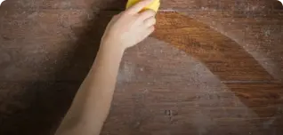Удаление пыли на шкафах